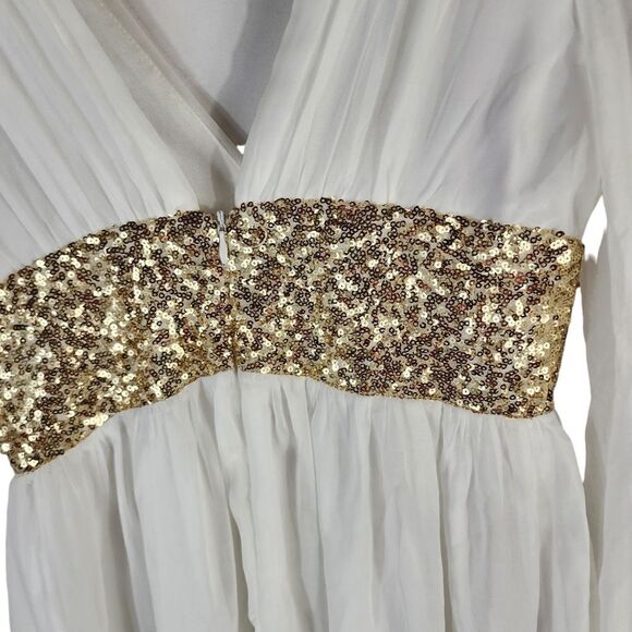 Red Clover Long Sleeve Snow White and Sequin Dress - Picture 3 of 7